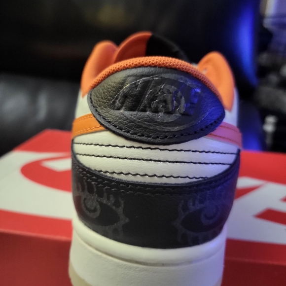 Nike Dunk Low "Halloween" New in box - Picture 9 of 11
